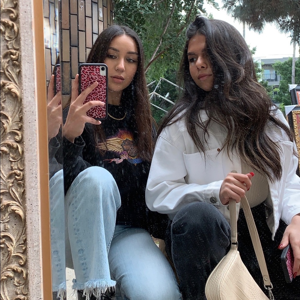 Meet your Posher, Soph &